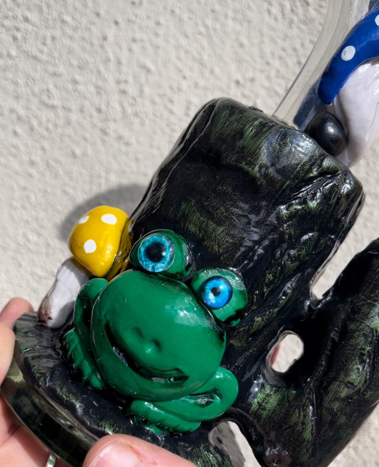 Gnome Frog 18mm Glass Waterpipe