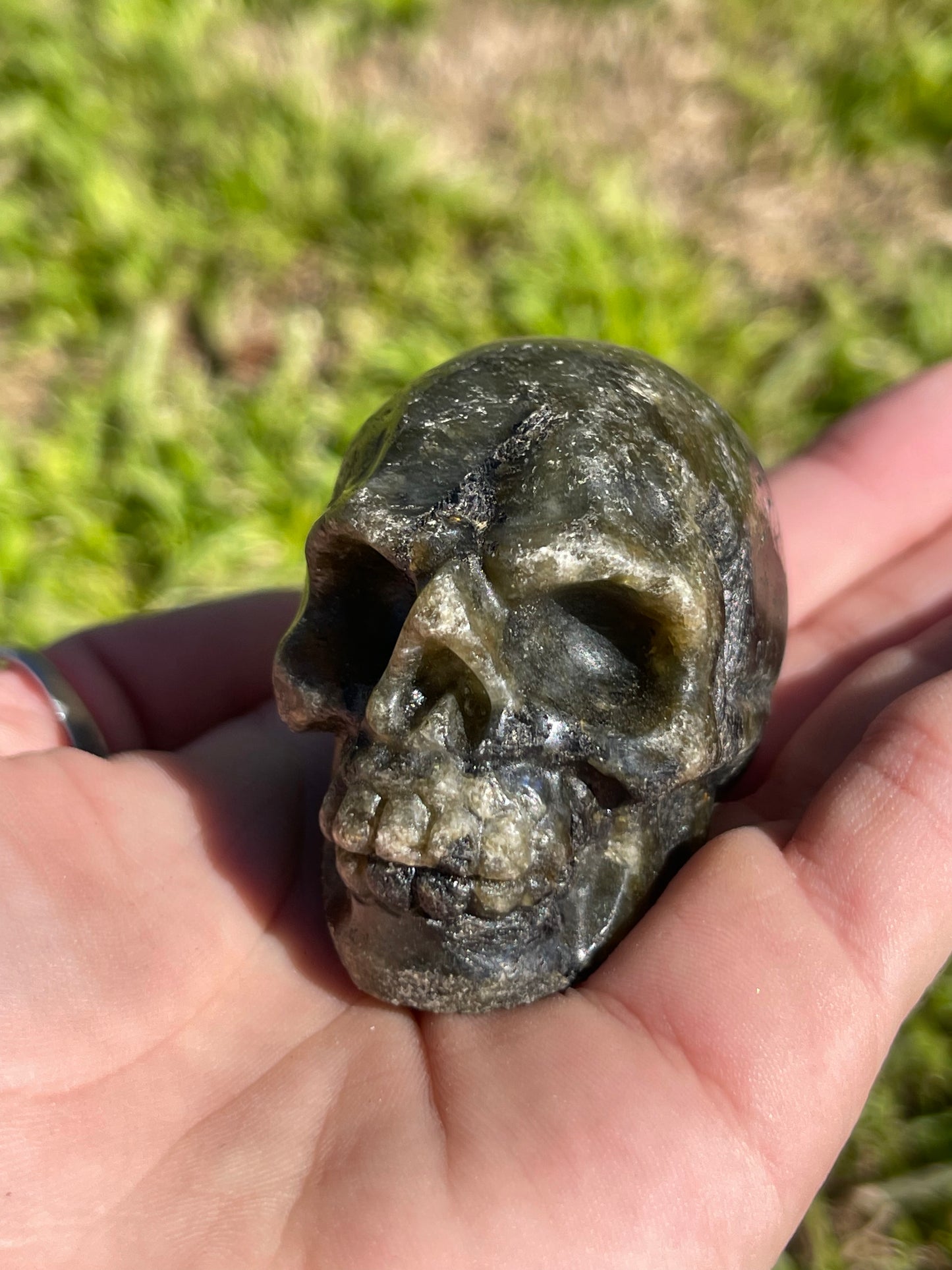 Crystal Skull Medium Labradorite